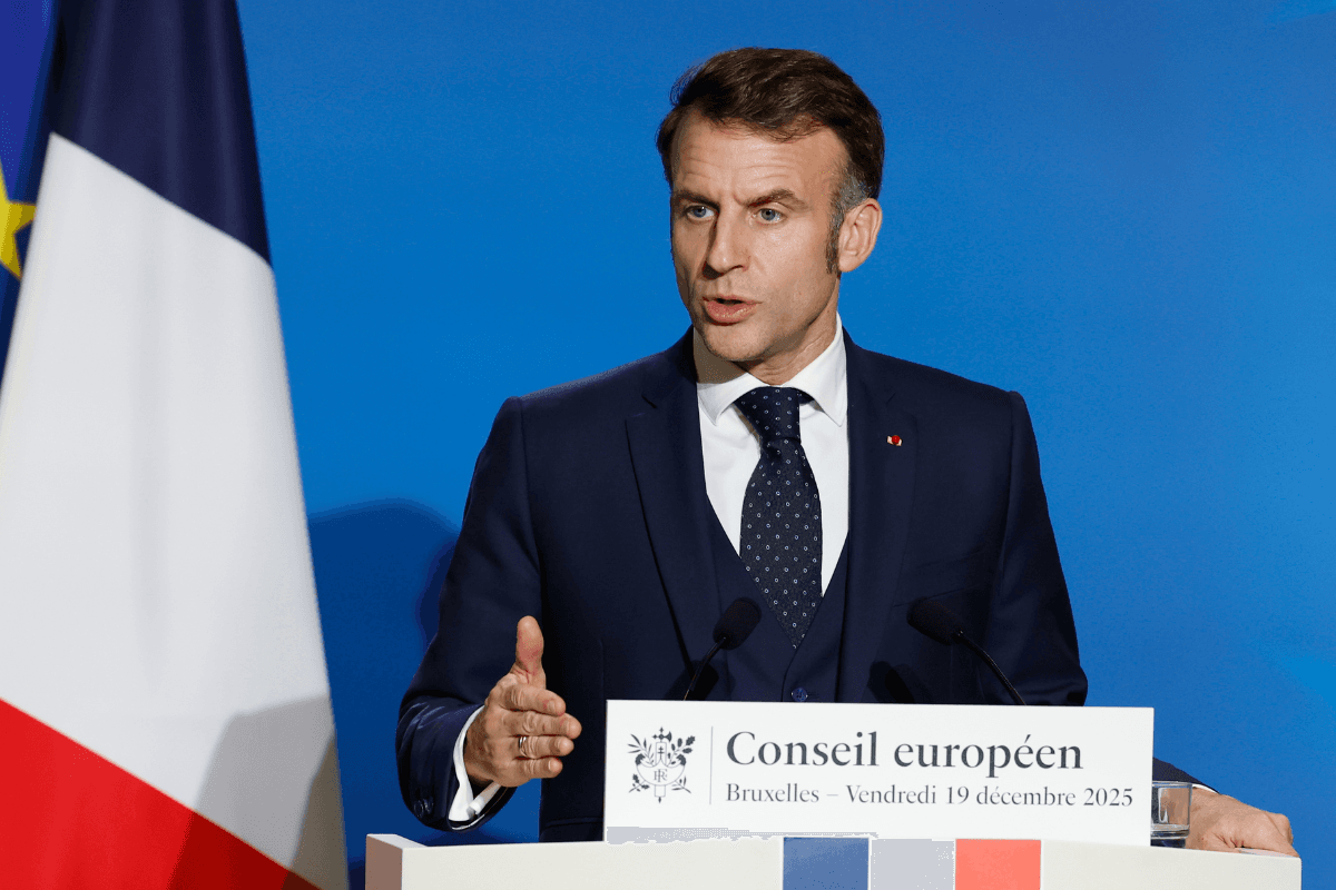 France to Build New Nuclear-Powered Aircraft Carrier, Macron Confirms thumbnail