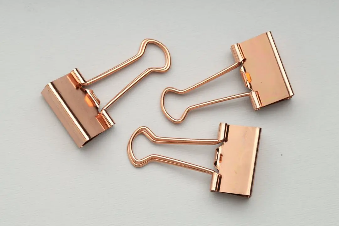 Why I Keep Binder Clips in Every Room
