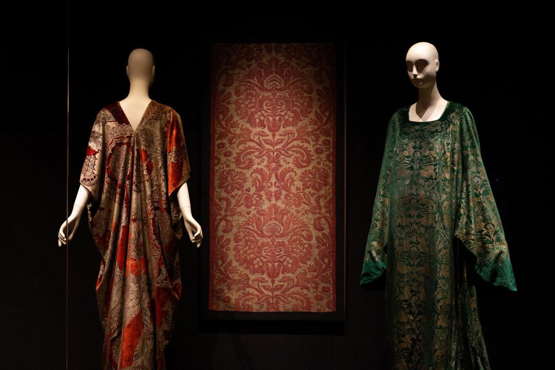 Renaissance Fashion Reimagined on the Runway