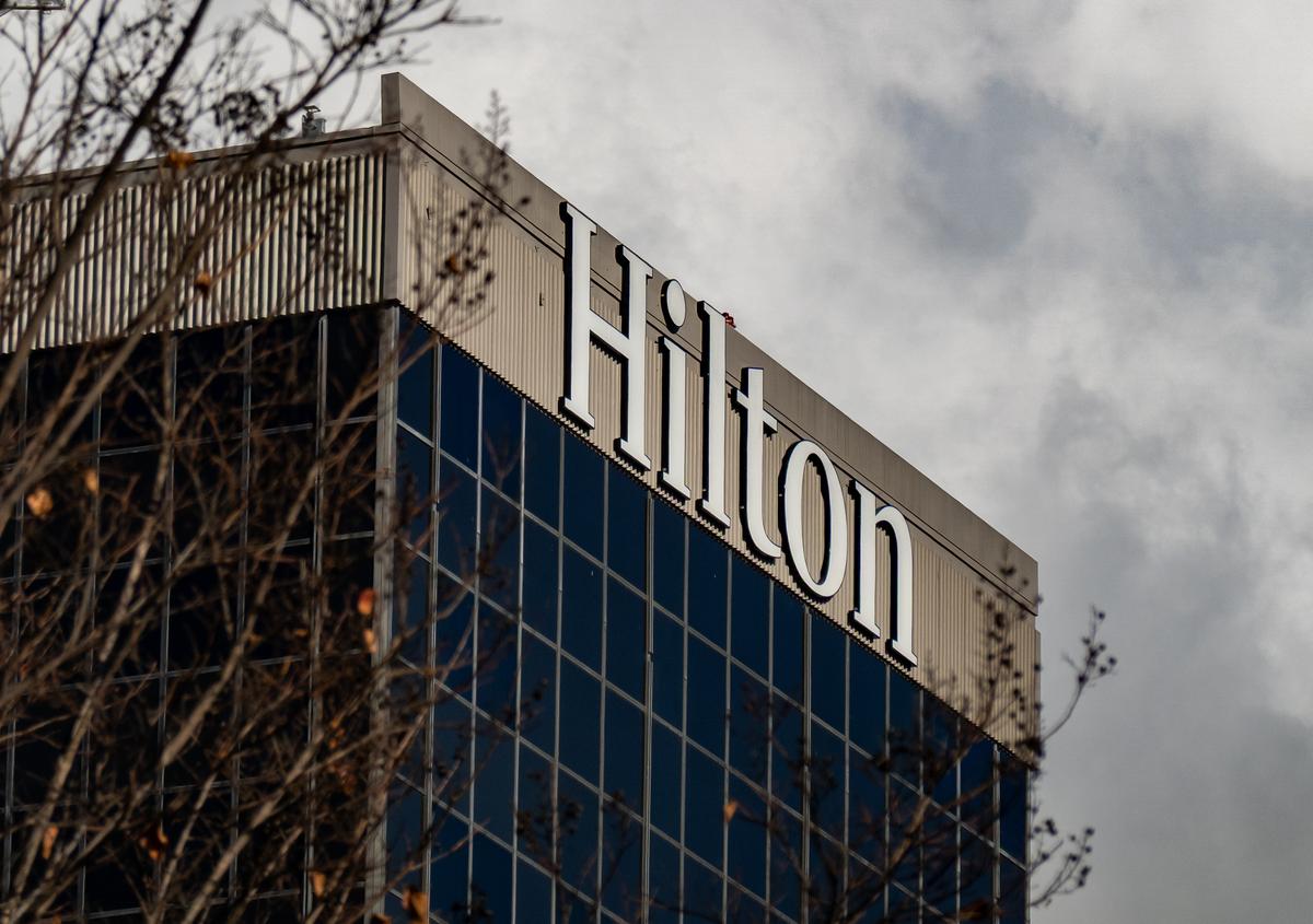 Hilton Removes Hotel That Canceled DHS, ICE Reservations thumbnail