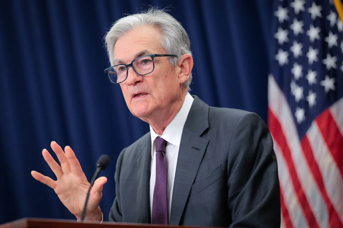Trump Says He Has No Plans to Fire Fed Chair Powell thumbnail