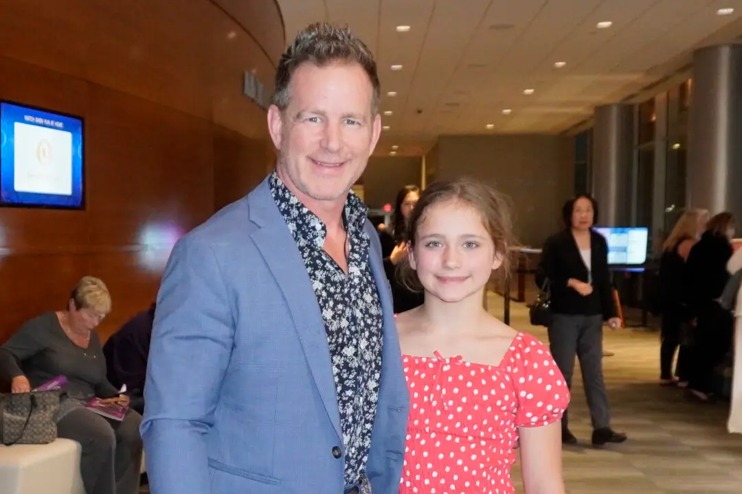 Shen Yun ‘Touched My Heart, Says Company VP