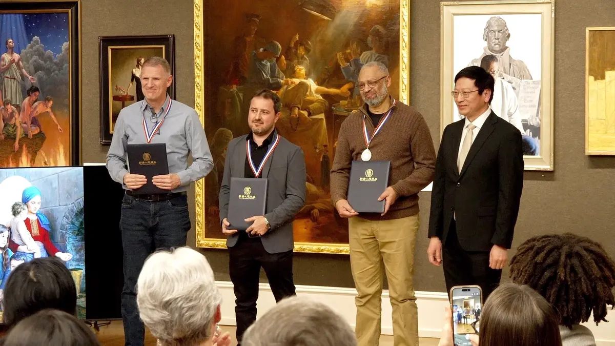 NTD’s Art Competition Withholds Its Gold Award