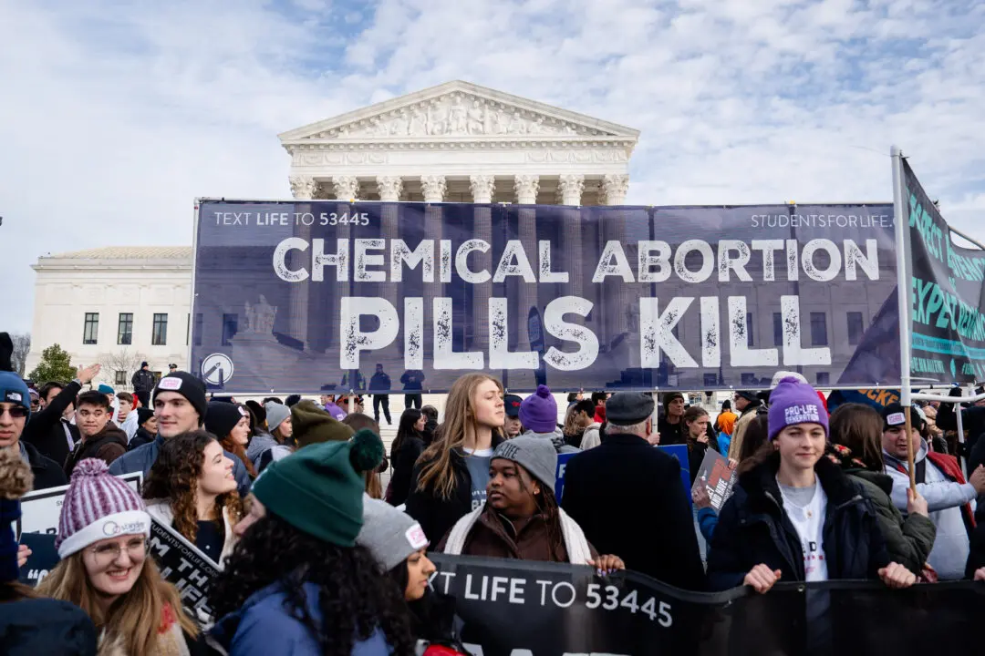 Pro-Life Advocates Urge Trump Admin to Restrict Abortion Pill