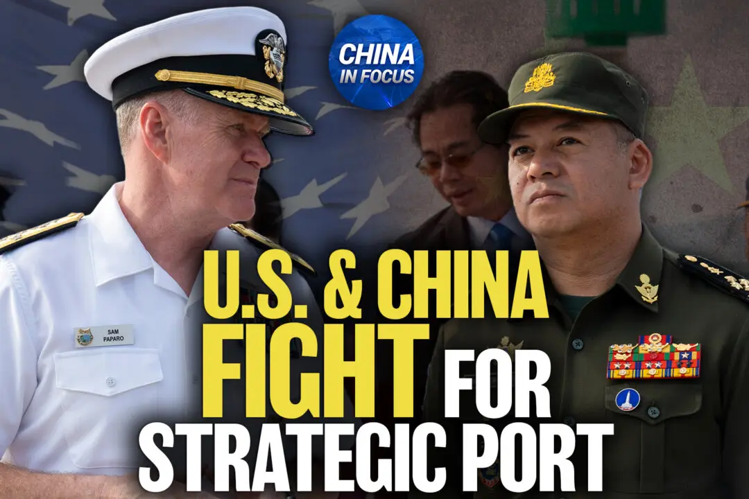 US Warship Visits Strategic Port in Asia