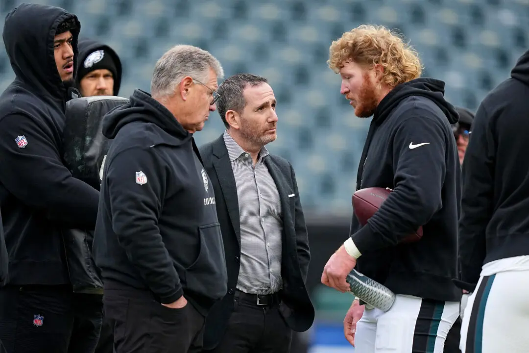 Jeff Stoutland, Pioneer of Eagles’ ‘Tush Push,’ Steps Down After Legendary Career