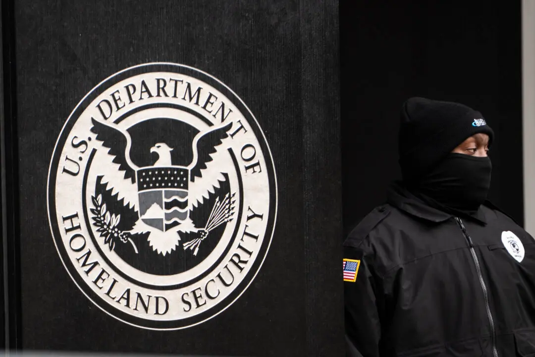 White House Says Deportation Policy Remains the Same in Response to Report of Messaging Shift