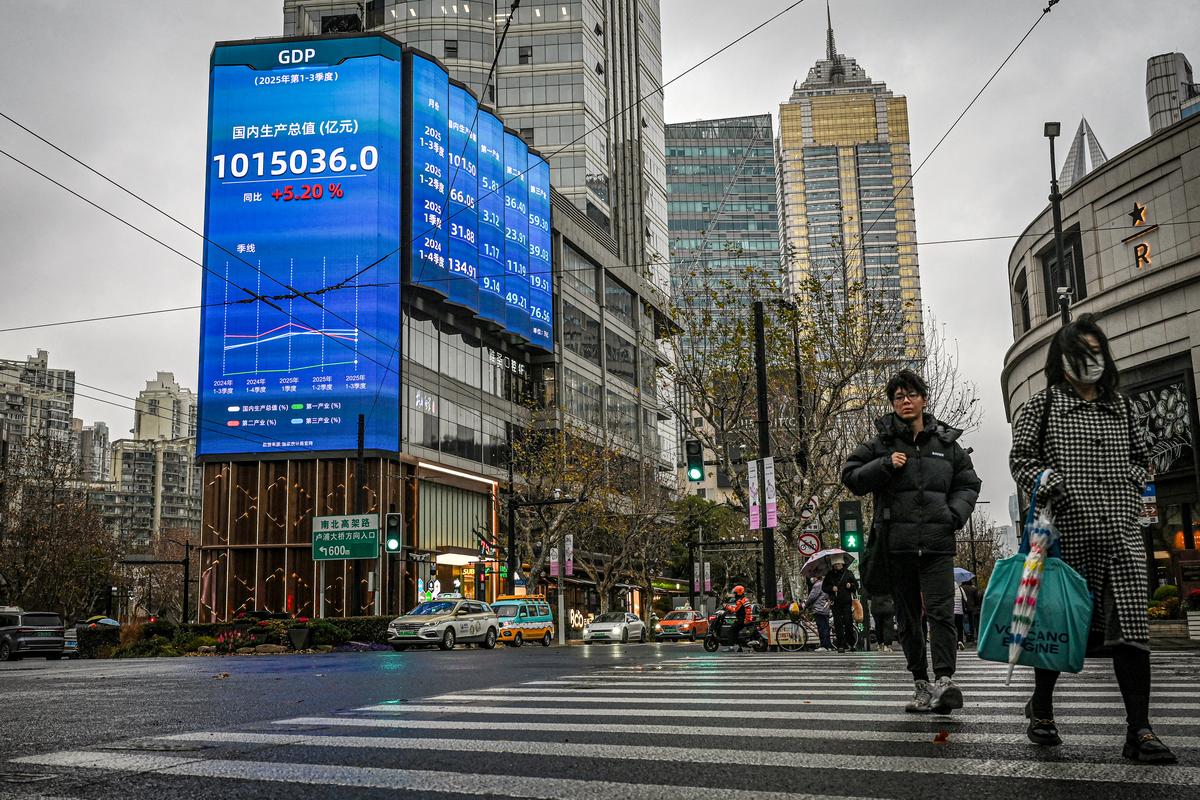 Why Beijing Is Dropping Its ‘Get Rich’ Propaganda