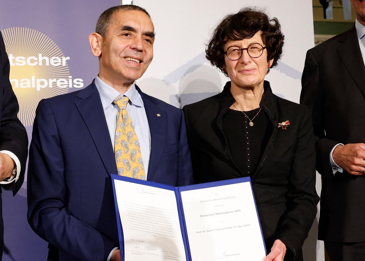 BioNTech Founders Leaving to Start Company Focused on mRNA Products