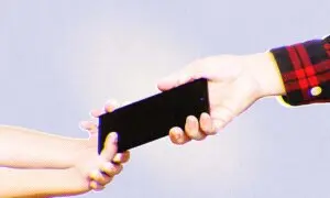 What is the Right Age for a Child’s First Phone?