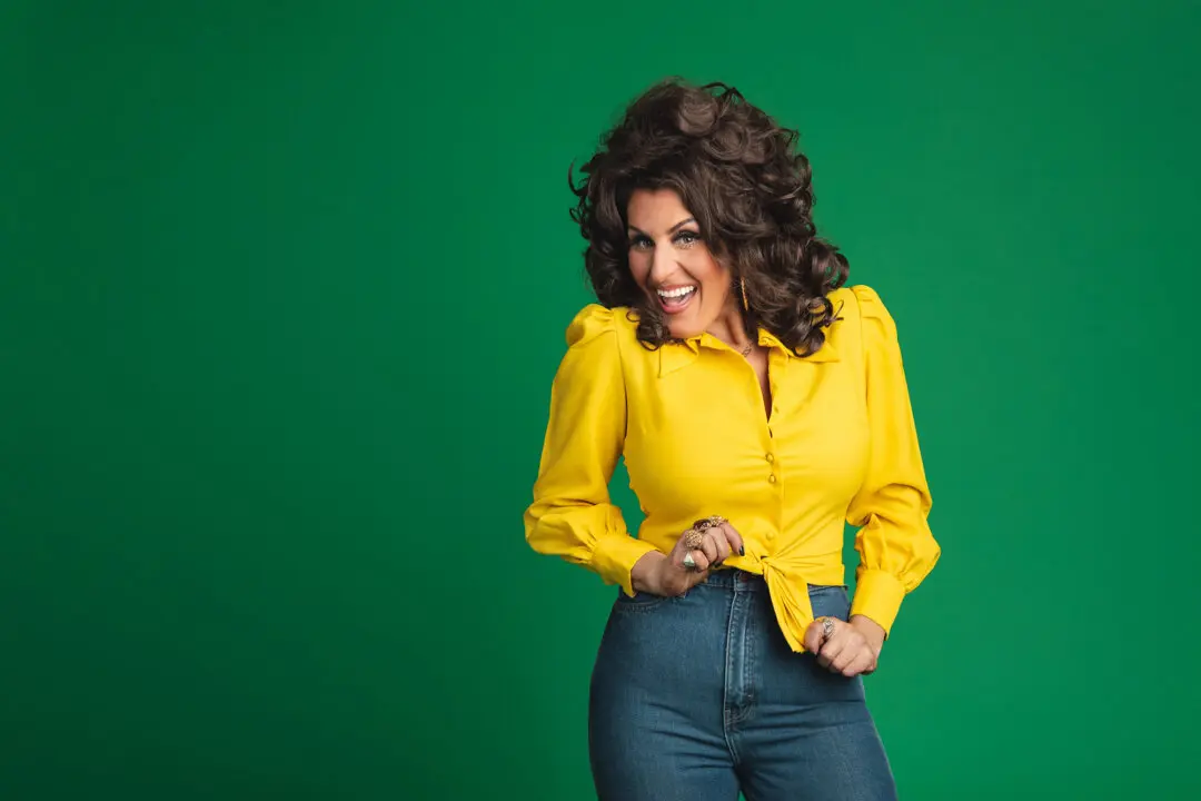 Country Music Star Hannah Dasher Is Cookin’ With Sass