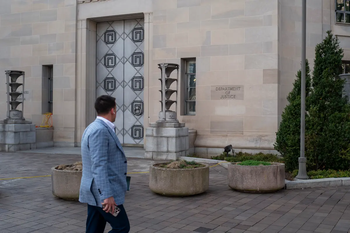 Chicago Man Sentenced to 25 Years for Conspiring With ISIS