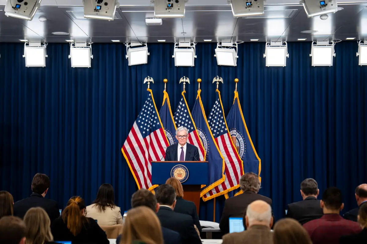 Jerome Powell Plans to Remain Fed Chair Until Kevin Warsh Is Confirmed