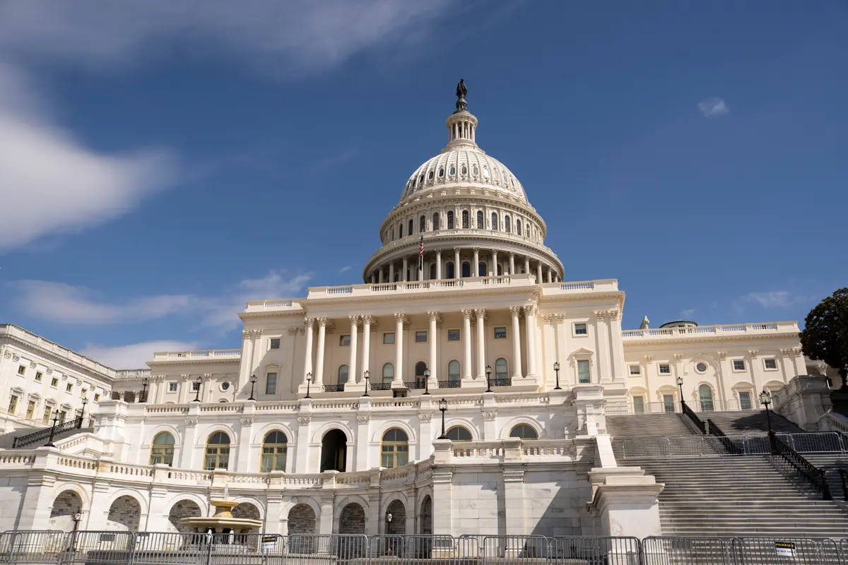 Senators Weigh Plan to End DHS Shutdown