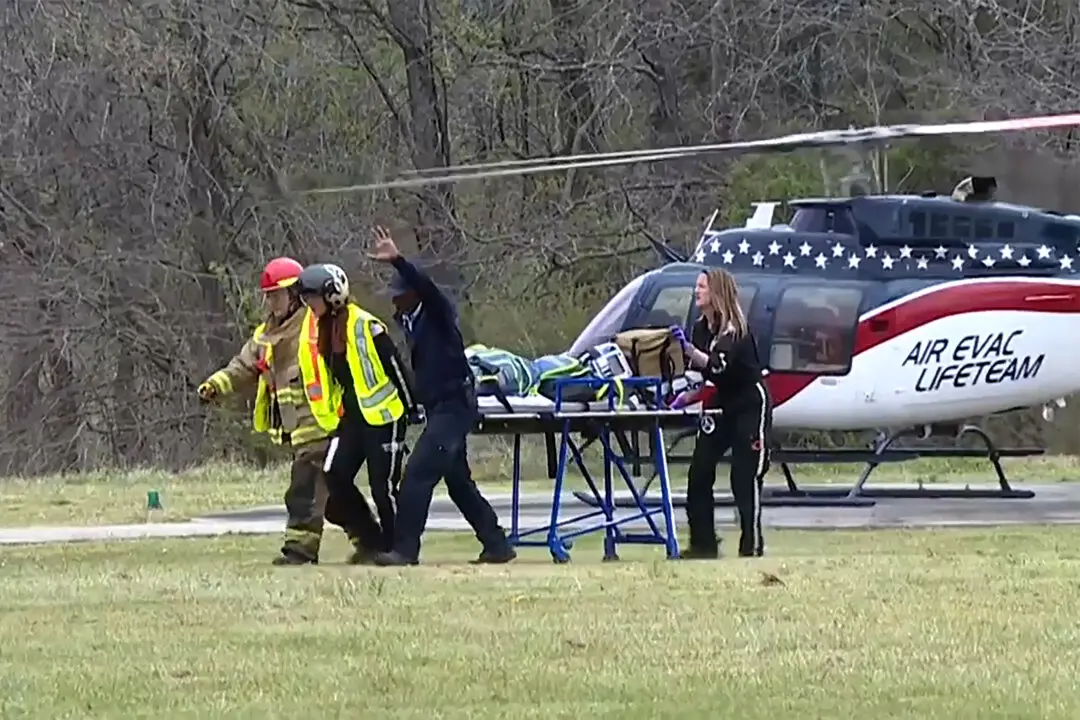 2 Students Dead and at Least 7 Others Injured in Tennessee School Bus Crash