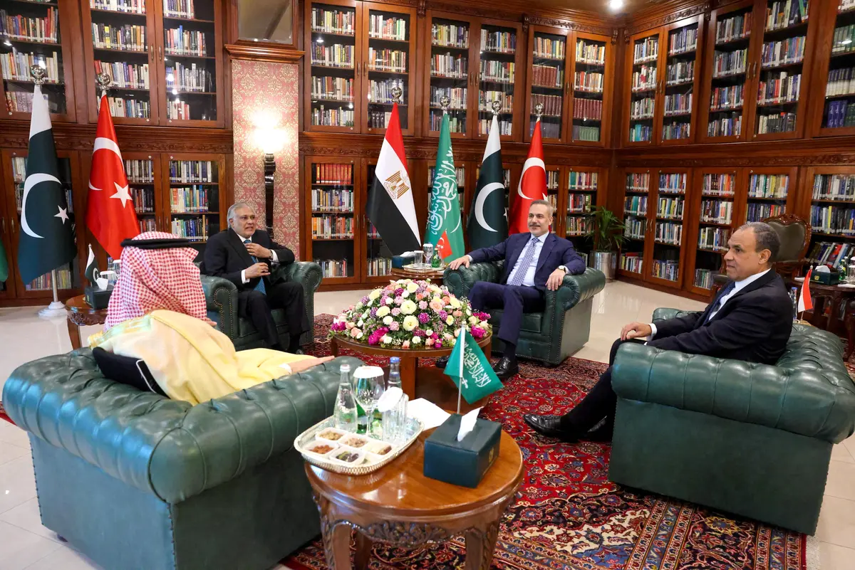 Pakistan Prepares to Host US–Iran Talks as Iran Warns Against US Ground Invasion