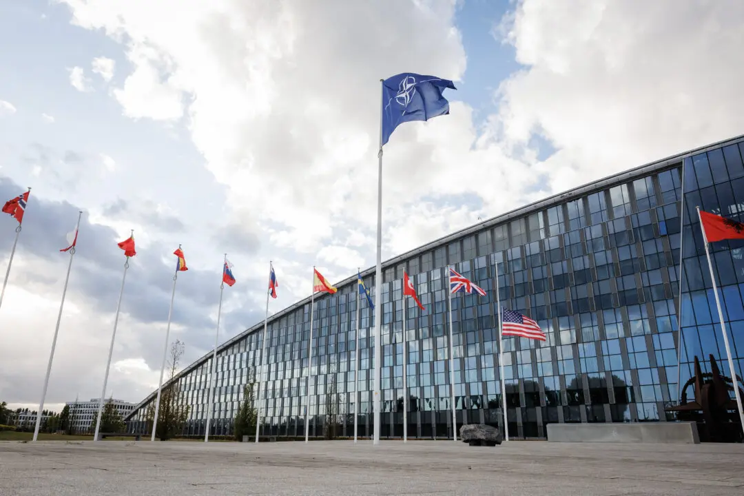 NATO Commander Says Further US Troop Reductions Expected in Europe