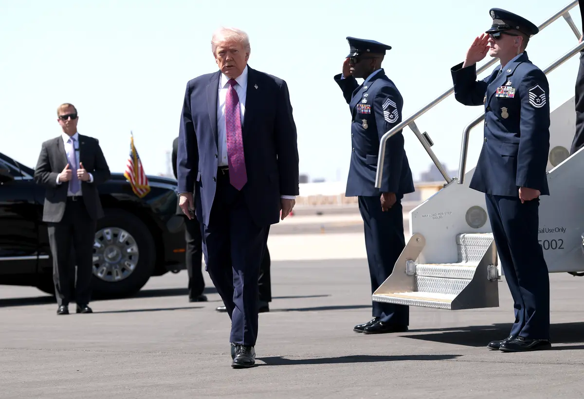 Trump Says US-Iran Talks to Continue Over Weekend, Hints at ‘Good News’