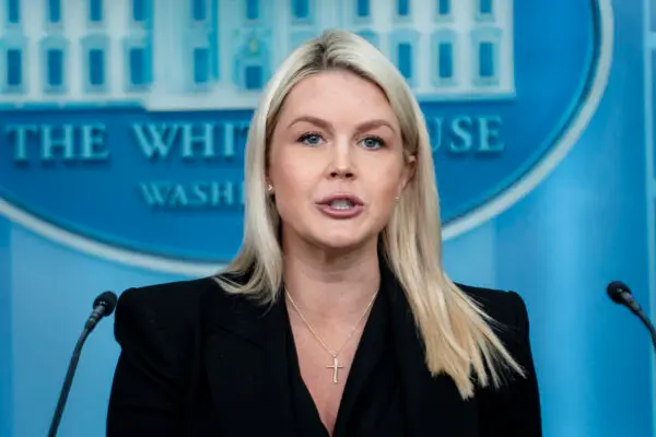 Leavitt Holds First Press Briefing After Birth of Her 2nd Child