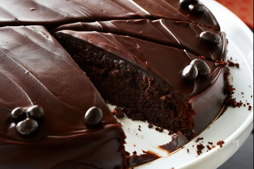 A Cake for a Crowd
