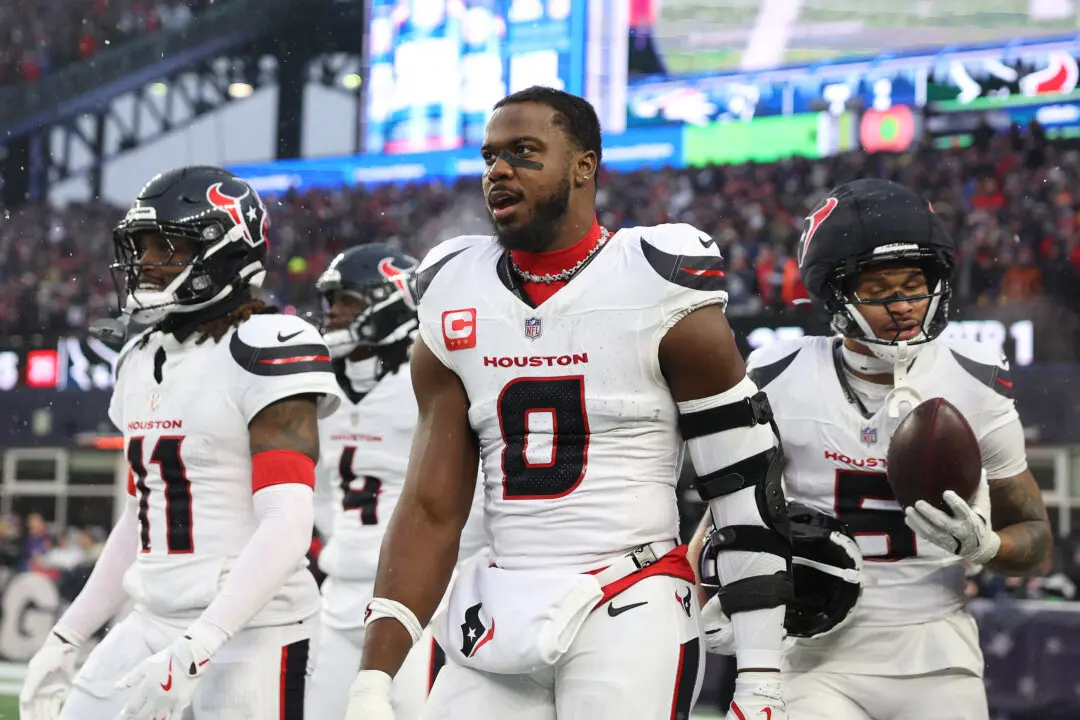 Azeez Al-Shaair Redeems Himself From 2024 Suspension, Earns $54 Million Extension
