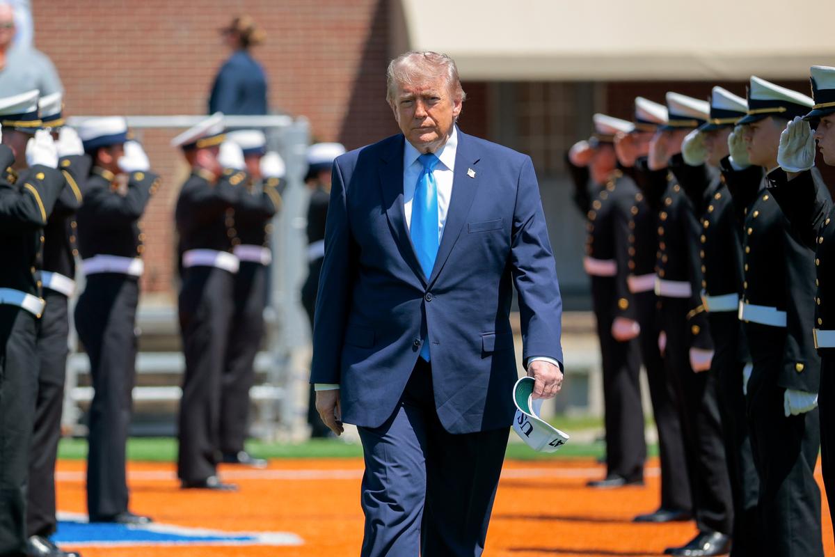 Trump Says No Escalation With Cuba After US Indicts Raúl Castro