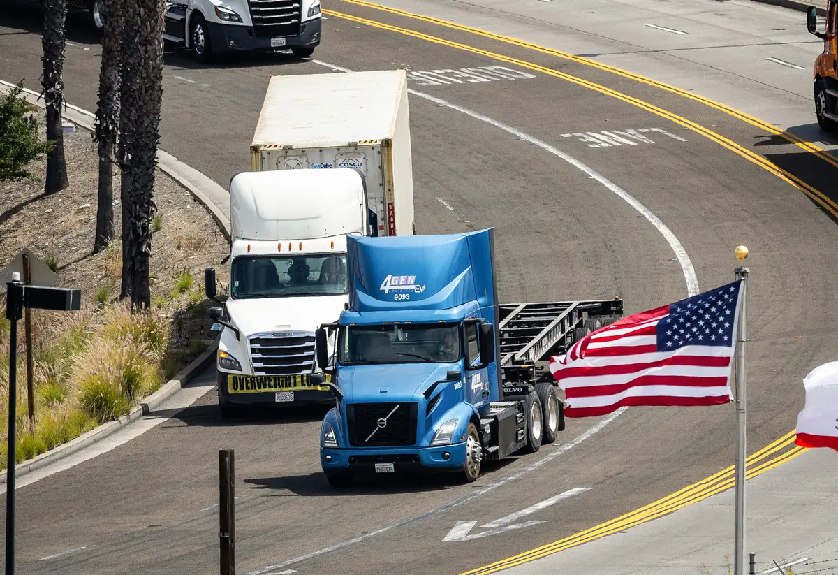 Trump Launches ‘Freedom Haulers’ Plan to Replace Unvetted Truckers With Veterans