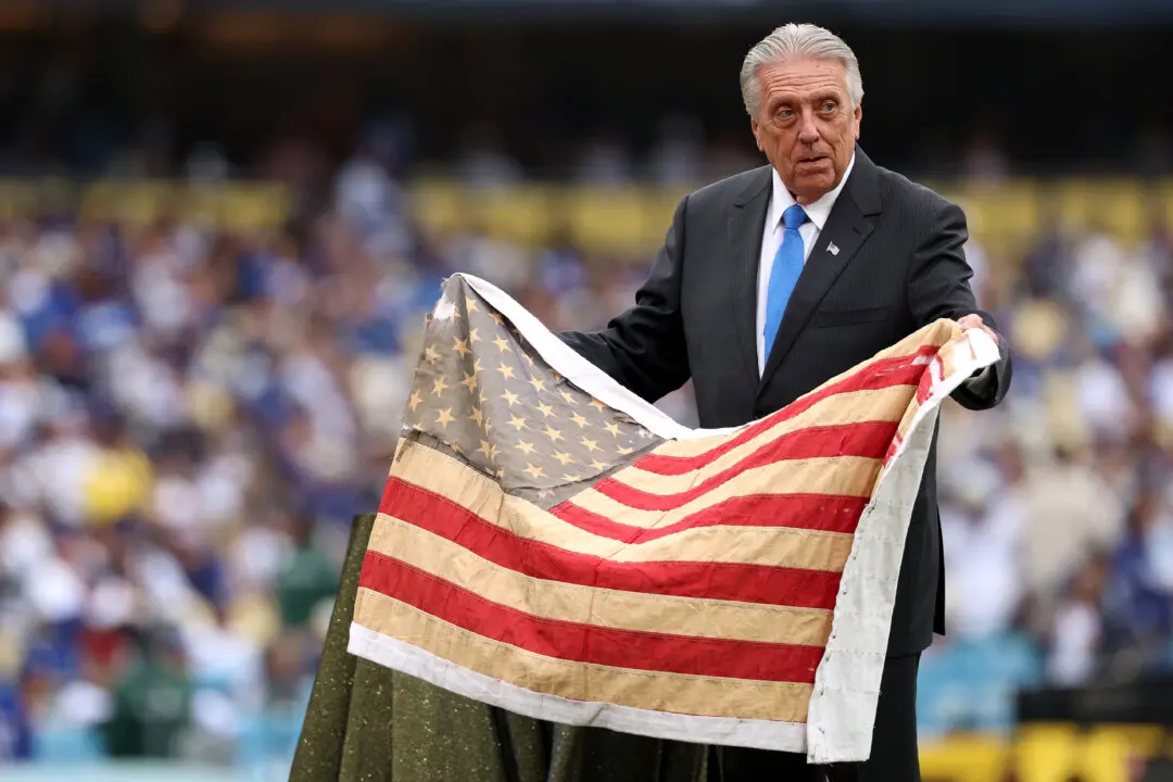 Rescue of American Flag From Protesters 50 Years Ago Still Resonating With Baseball Fans
