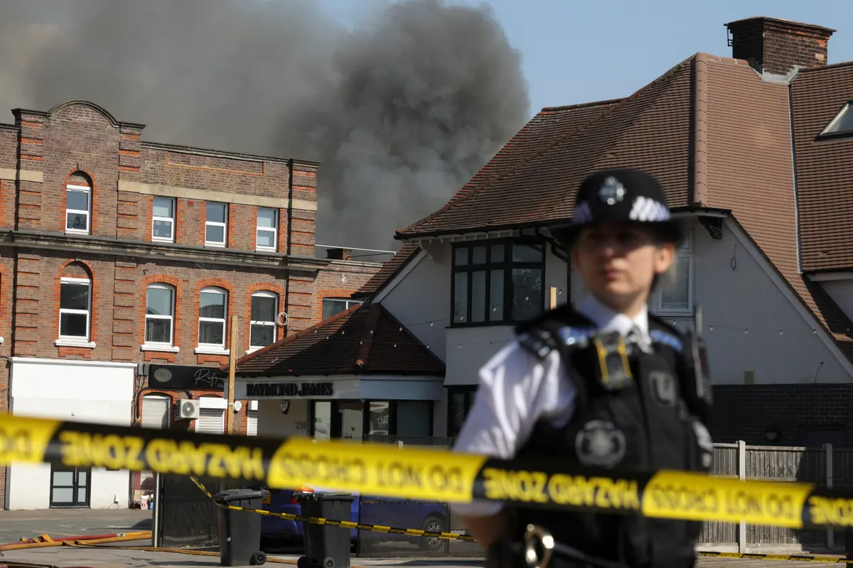 Day in Photos: Golders Green Fire, Ghanaian Nationals Evacuated, and Coastal Erosion in England