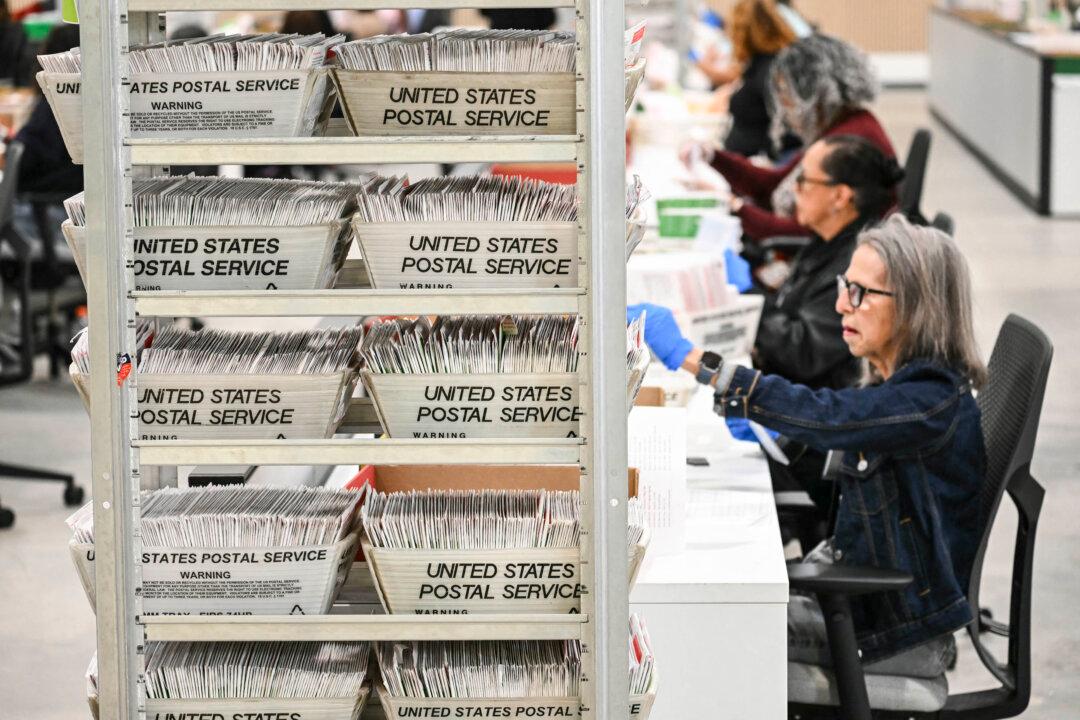 Feds Probe Alleged Voter Fraud in California