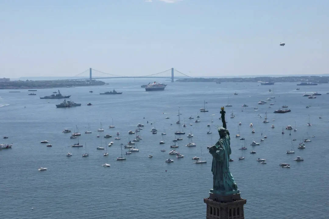 Vessel Ejected From NYC 250th Parade Over Politically Charged Banners