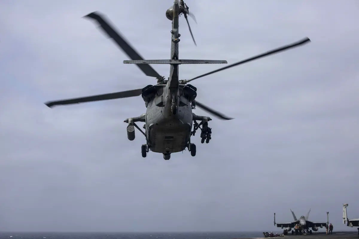 US Navy Ends Search for Helicopter Crew Member Missing in Arabian Sea