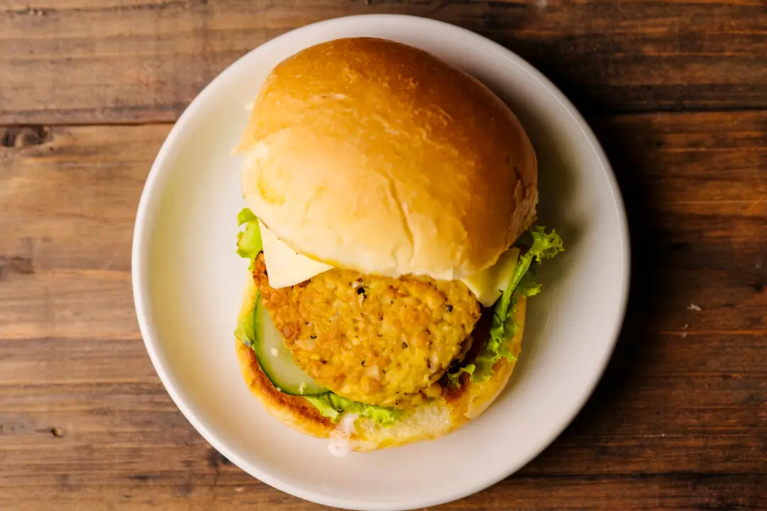 Plant-Based Meat and Dairy Contain More Additives Than Animal Products