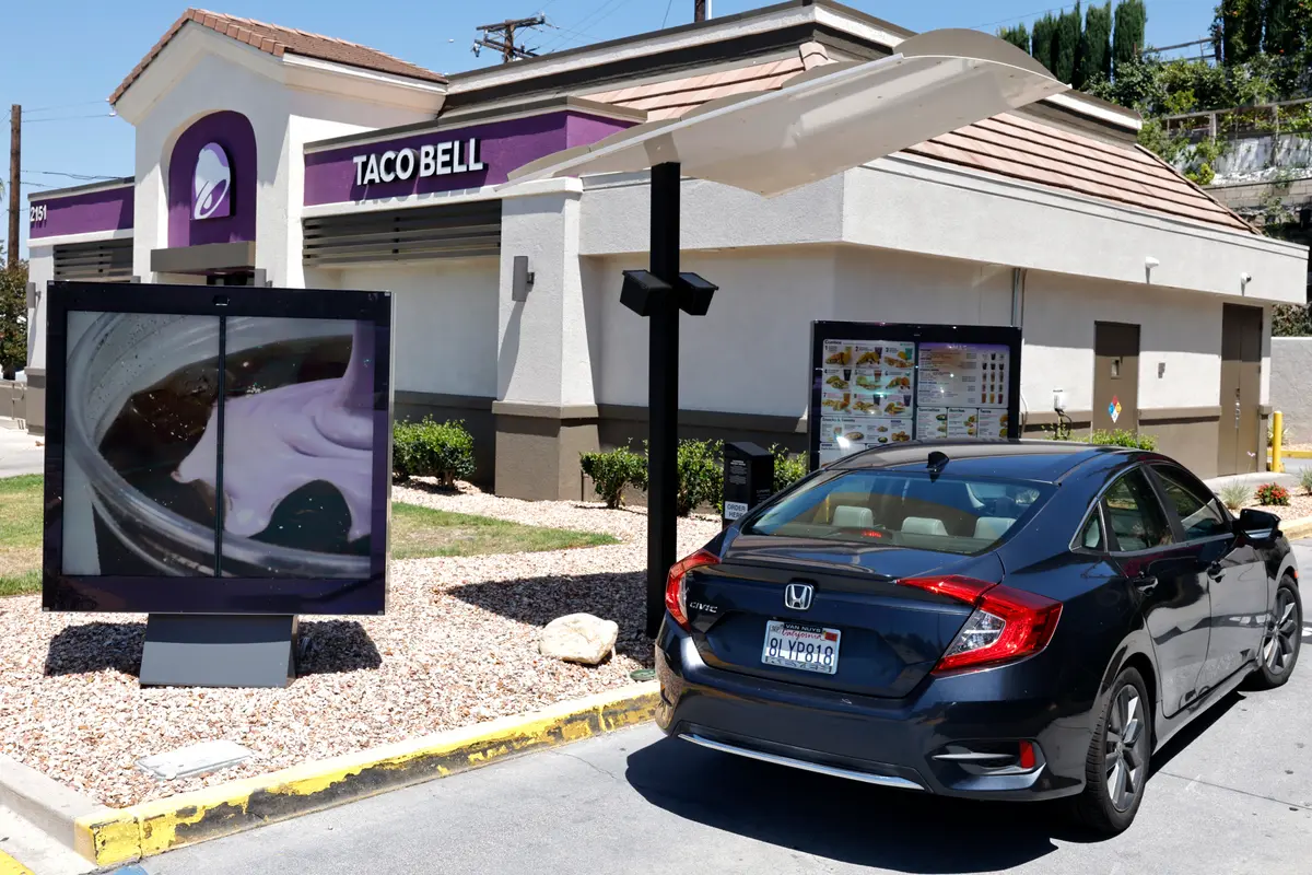 Taco Bell Confirms Removal of Some Items but Says No Confirmed Link to Cyclosporiasis Outbreak