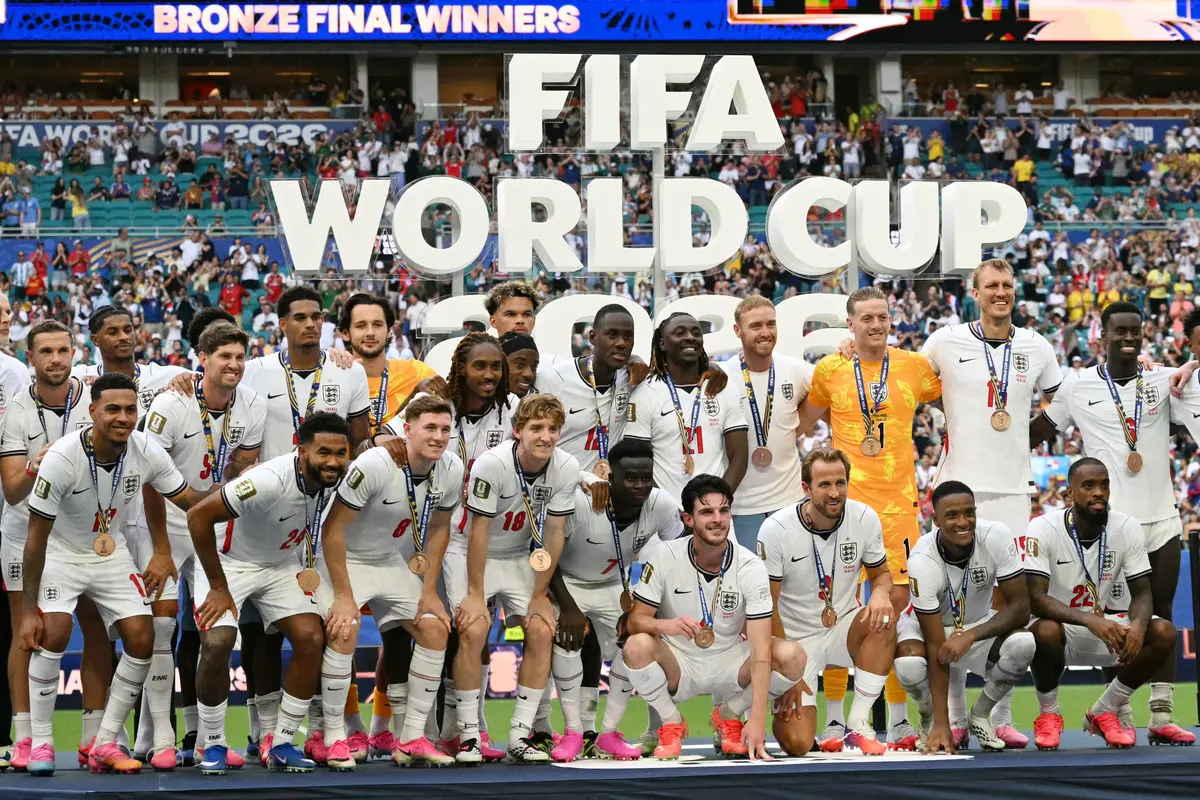 England Beats France 6–4 in Wide Open Match for Third Place