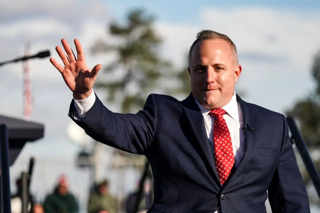 Rep. Fry Endorses Sen. Graham Against Rep. Norman in South Carolina GOP Senate Runoff