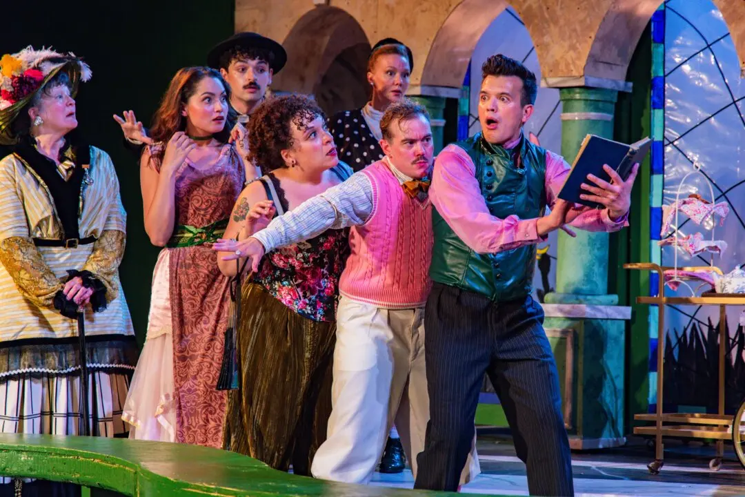 Oscar Wilde’s ‘The Importance of Being Earnest’ Delights in Chicagoland