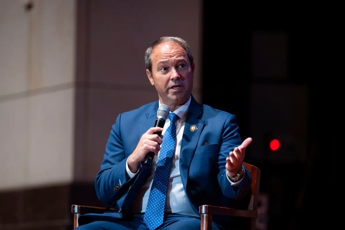 Congressman Says ‘Unbroken’ Documentary Highlights Threat of Communism