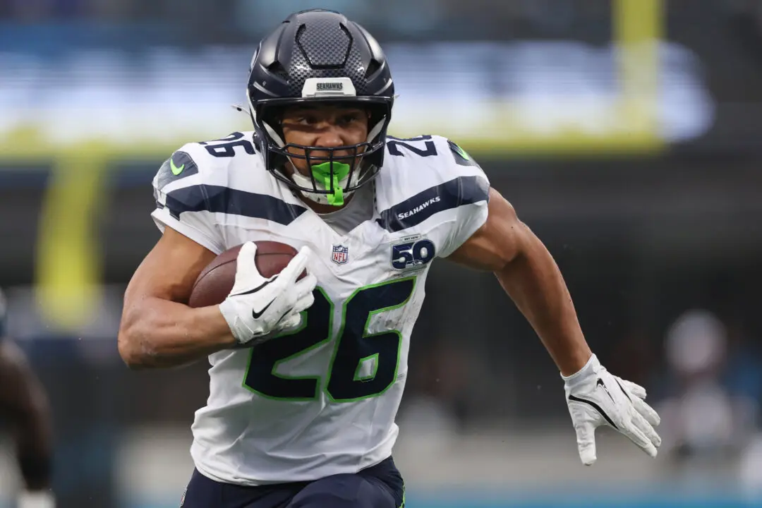 Seahawks Down 2 Key Players Entering Training Camp