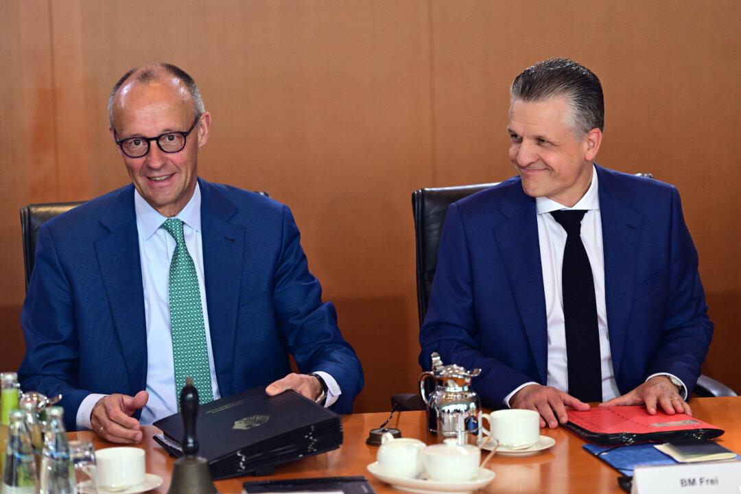 German Chancellor Merz Shuffles Cabinet Amid Political Pressure and Surrogacy Scandal