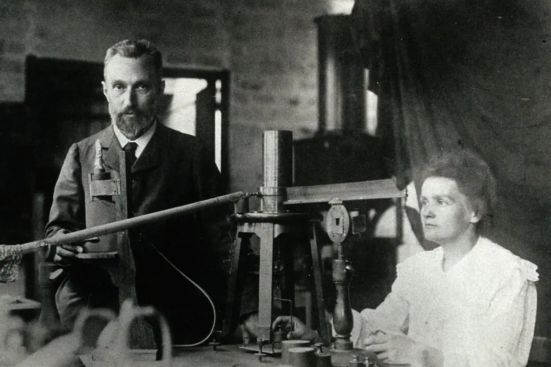 ‘Madame Curie’: Radiating Resilience