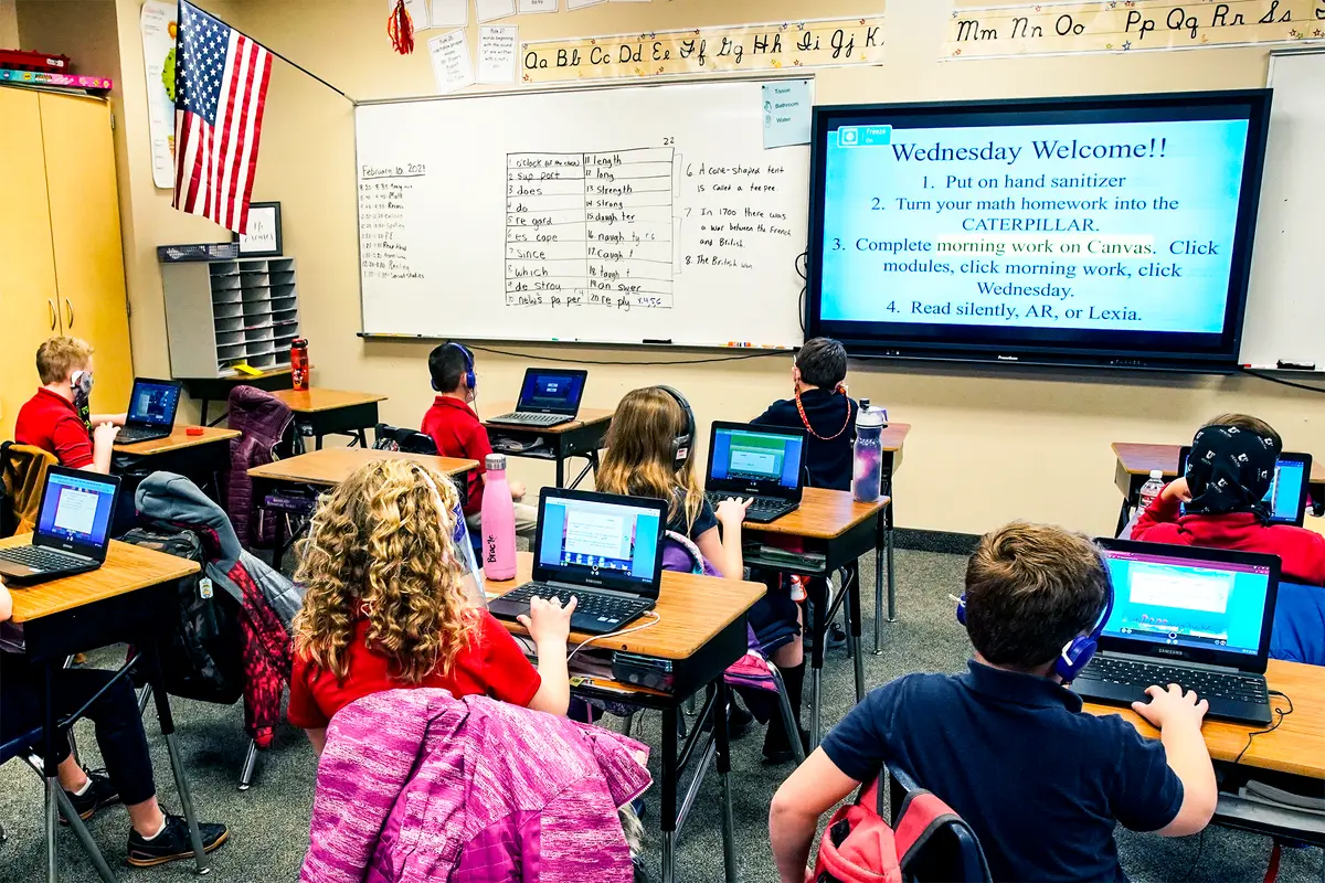 More States Move to Limit Screens in Schools Ahead of New School Year