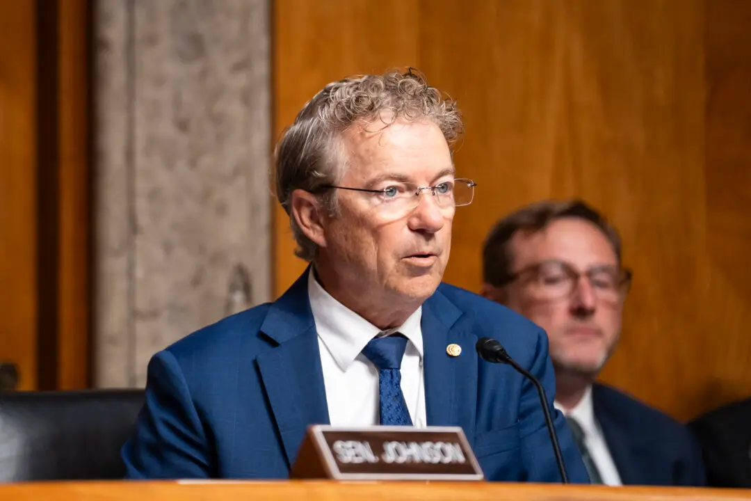 Rand Paul Releases Fauci Contempt Resolution Ahead of Senate Vote