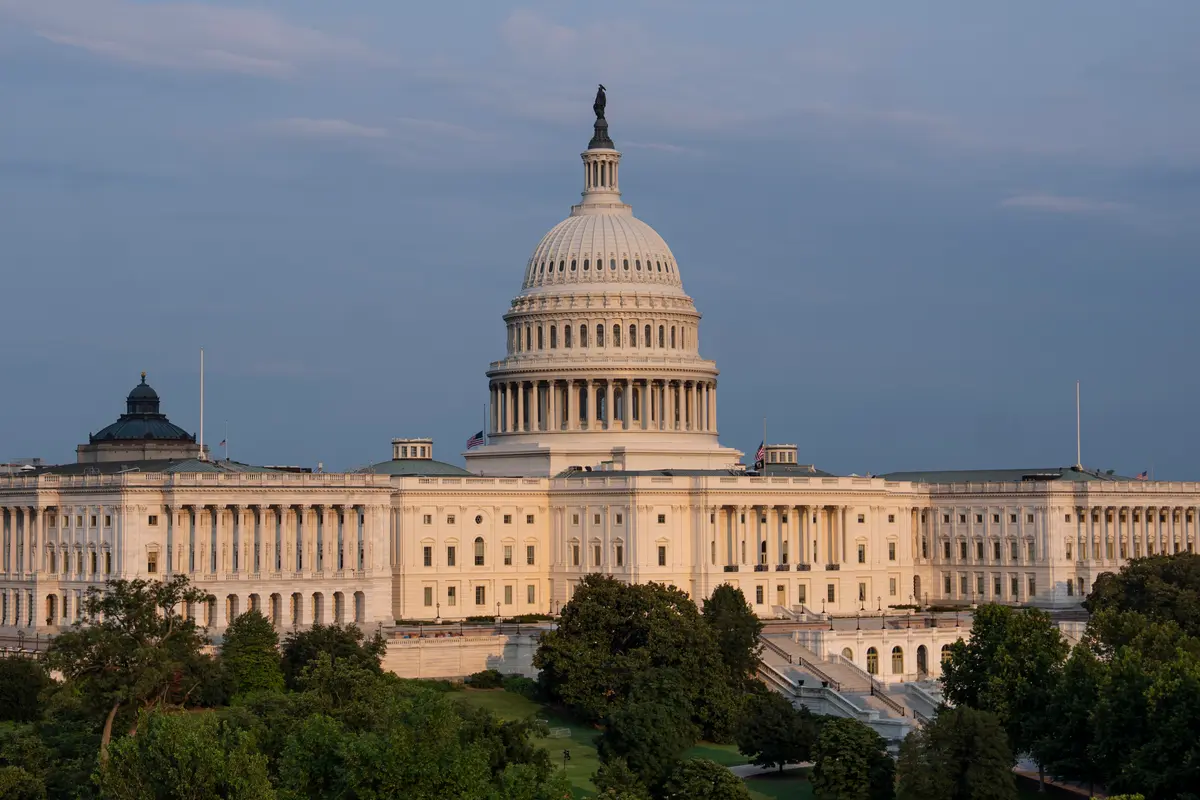 Senate Moves Major Crypto Regulation Bill Toward Vote