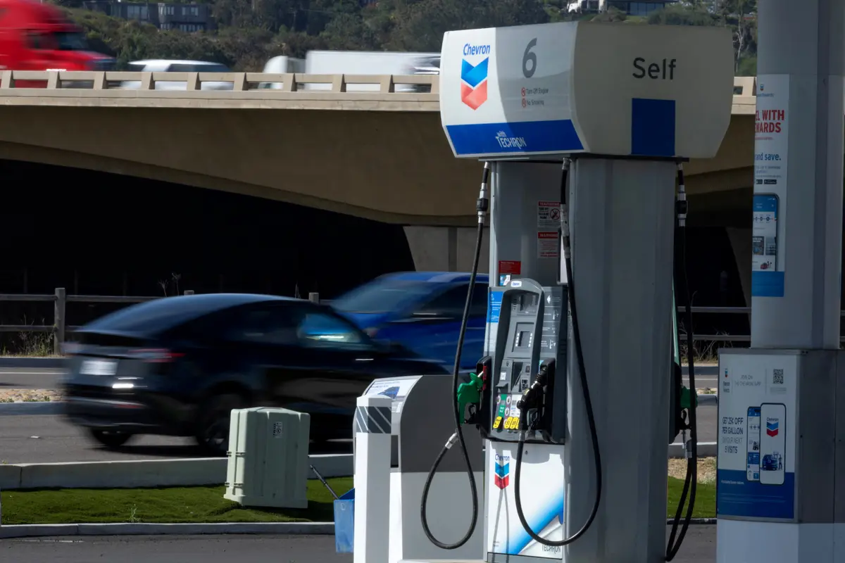 Trump Says Chevron, Exxon Make ‘Too Much Money’ From High Oil Prices, Urges Cuts to Gas Prices