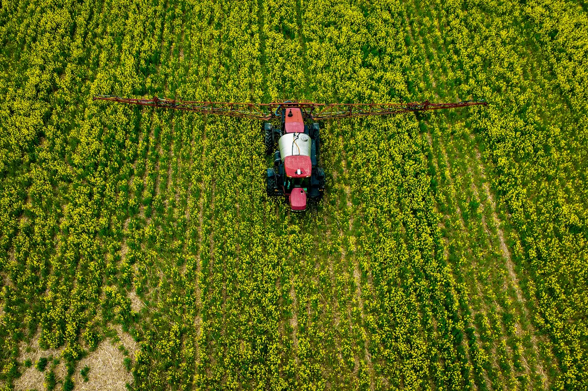 Occupational Exposure to Pesticides Linked to Higher Risk of ALS, Study Finds