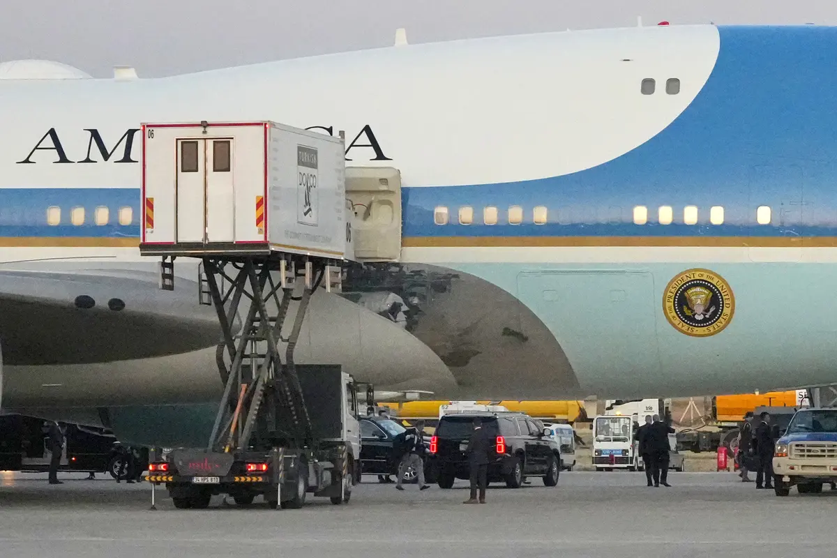 Trump Says Secret Service Had Him Switch Planes in Turkey Over Threat