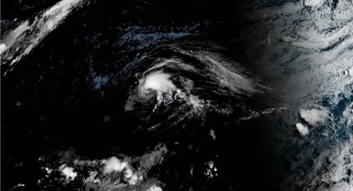 Tropical Storm Lala Leaves Hawaii’s Big Island, Impacting State Capital