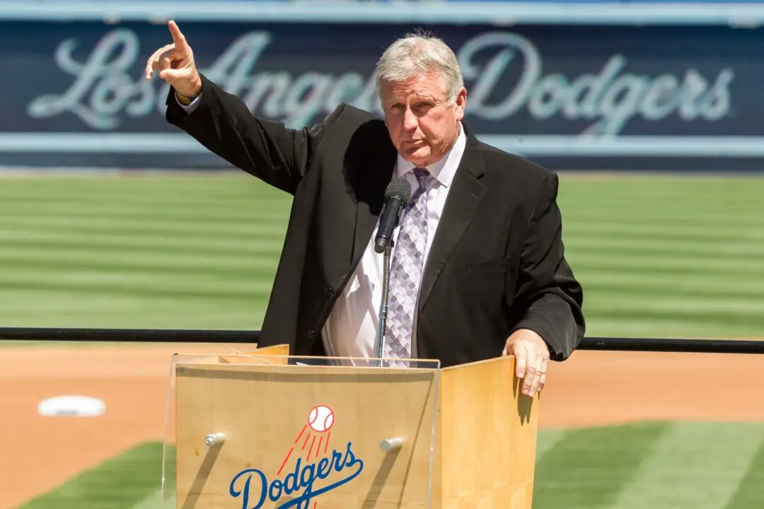Tommy John, Namesake for Pioneering Elbow Surgery That Saved His Career, Dies at 83